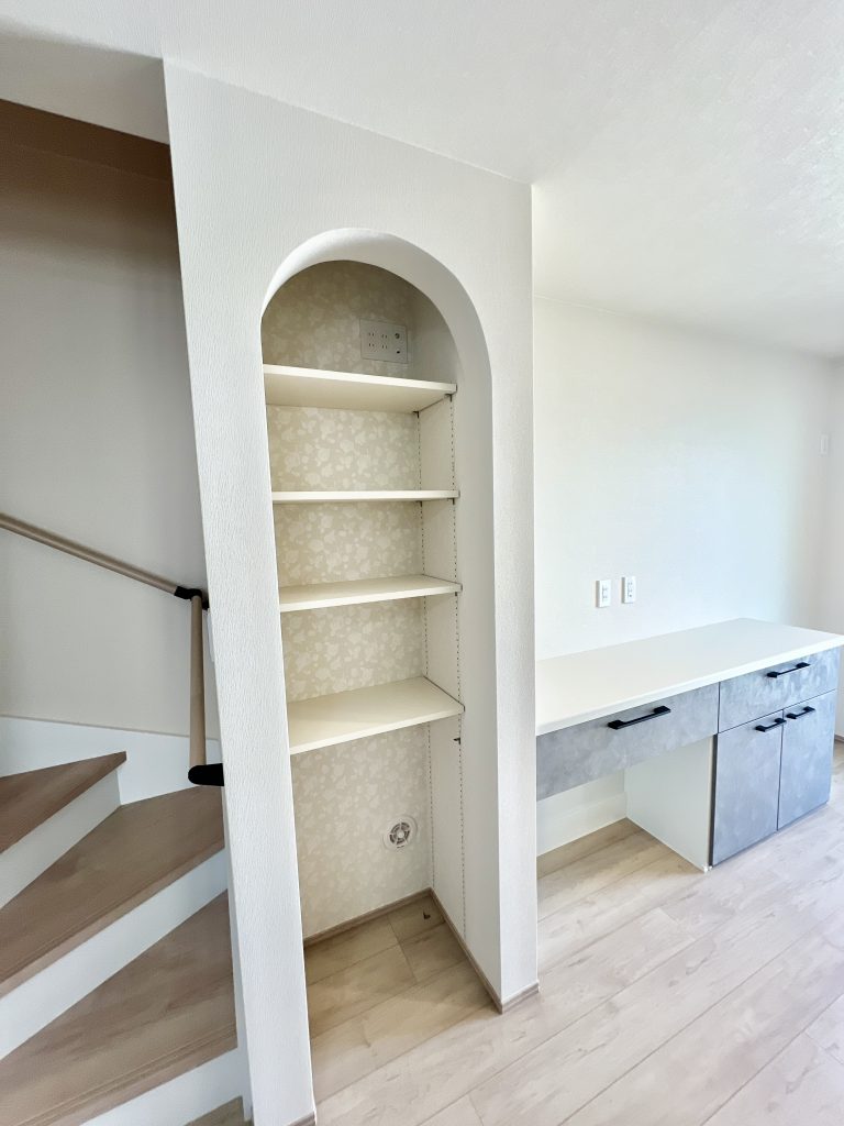 西大口新築戸建て-キッチン横収納