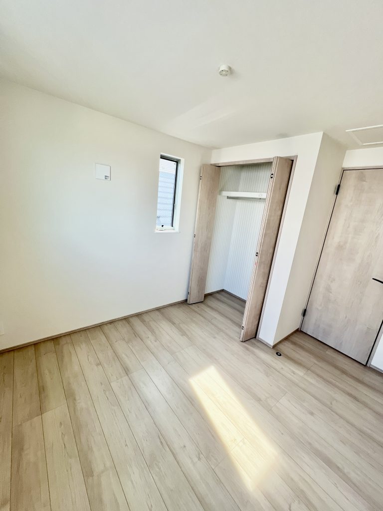 西大口新築戸建て-洋室4.7帖-3階