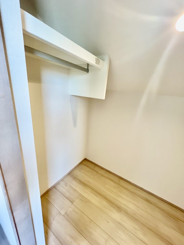 西大口新築戸建て-洋室7.1帖-ウォークインクローゼット