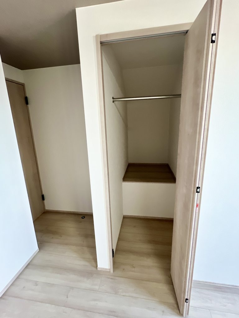 西大口新築戸建て-洋室7.1帖-クローゼット